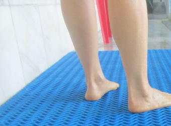 Покрытие противоскользящее пол пвх для бассейнов Sold Volna 14 мм 